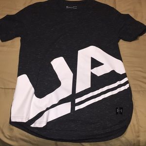 Under armour shirt